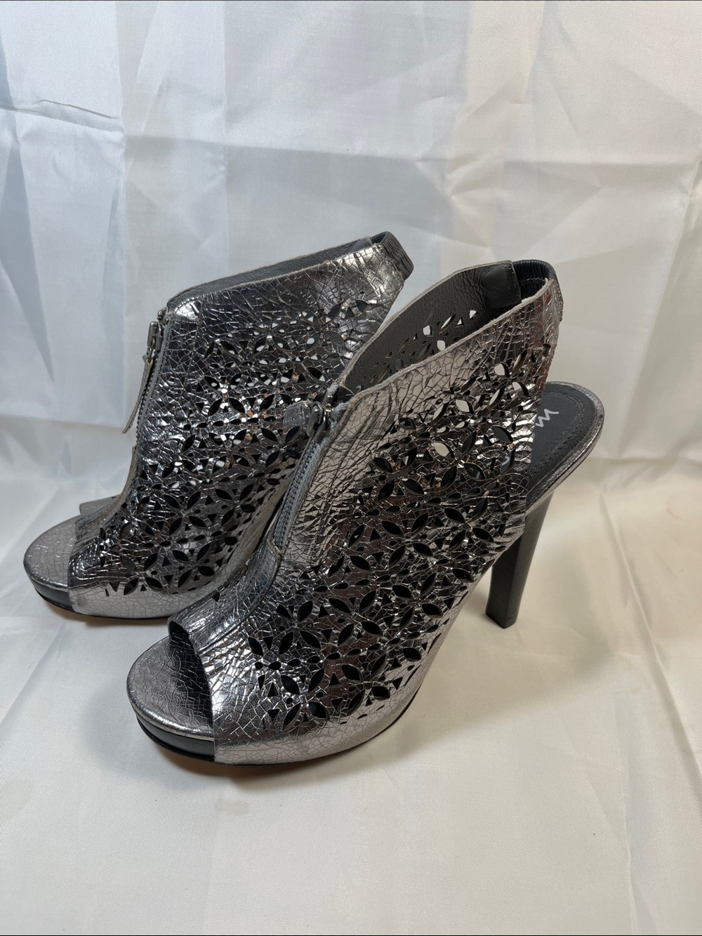 Women's Metallic Silver Cutout Peep-Toe High Heel Sandals